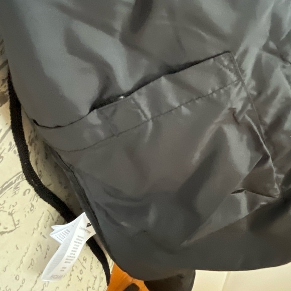 Obermeyer Dusty Down Ski Jacket. Women's Size: Small. - Picture 12 of 16